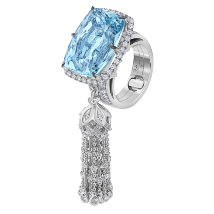 Кольцо с аквамарином и бриллиантами, белое золото