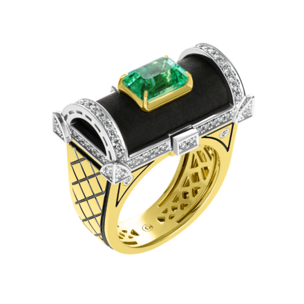 Кольцо с изумрудом и бриллиантами, жёлтое и белое золото, эбеновое дерево