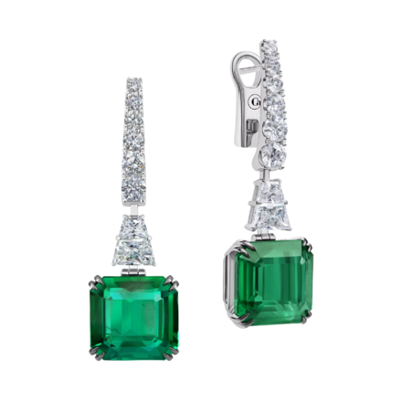 Серьги с изумрудами и бриллиантами, белое золото