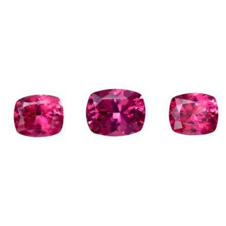 Сет из трех шпинелей, Кушон, 1,73 ct/ 2-1,09 ct 1