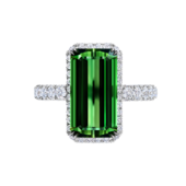 Кольцо с верделитом и бриллиантами, белое золото