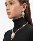 Серьги с опалами, бриллиантами и сапфирами, желтое золото, н.керамика