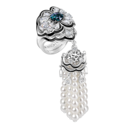 Кольцо с александритом, бриллиантами и жемчугом, белое золото, н.керамика