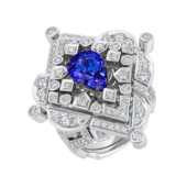 Кольцо с танзанитом и бриллиантами, белое золото