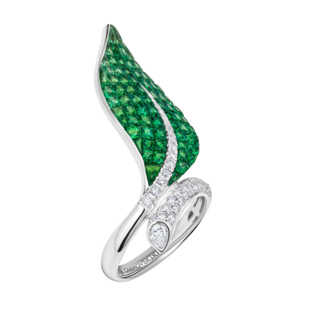 Кольцо с тсаворитами и бриллиантами, белое золото