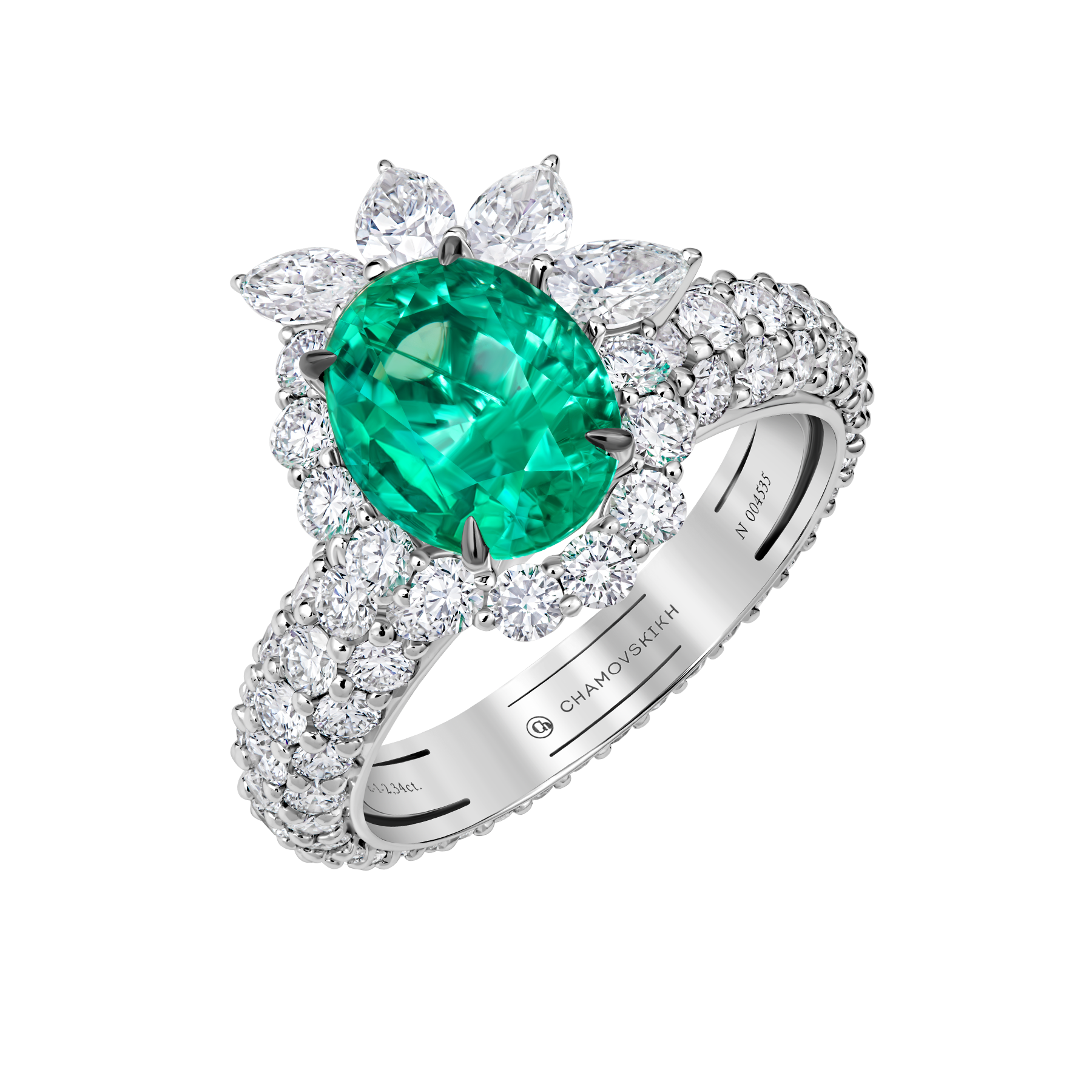 Кольцо с изумрудом и бриллиантами, белое золото
