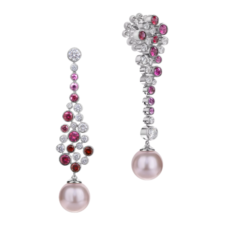 Пусеты с бриллиантами, розовыми сапфирами и рубинами, жемчуг культивированный, белое золото