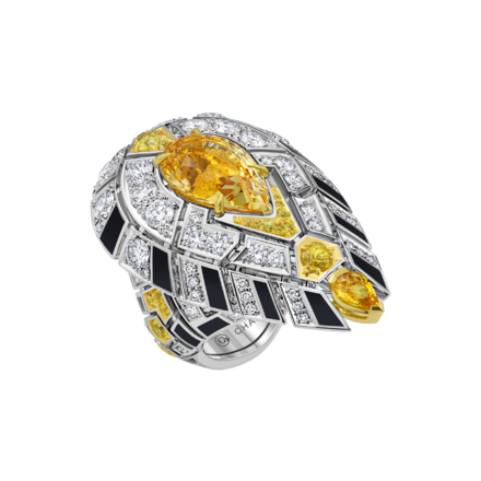 Кольцо с желтыми сапфирами и бриллиантами, белое золото