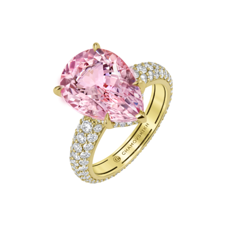 Кольцо с морганитом и бриллиантами, жёлтое золото