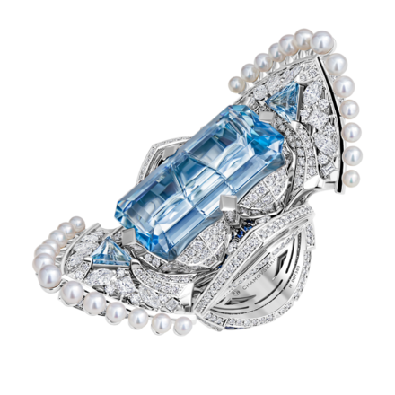 Кольцо с аквамарином, сапфирами, бриллиантами и жемчугом, белое золото